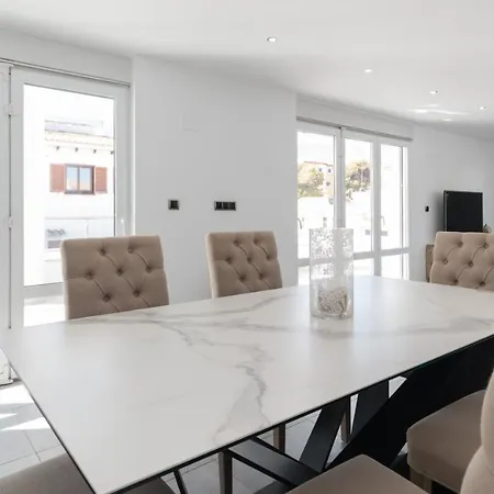 6 Bed Modern Luxury 5 Min Walk To Beach! Torrevieja